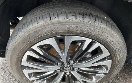 Toyota Yaris Cross, 2022 год, 1 560 000 рублей, 9 фотография