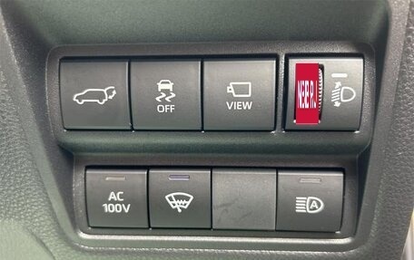 Toyota Yaris Cross, 2022 год, 1 560 000 рублей, 10 фотография