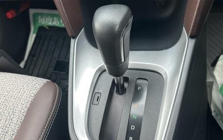 Toyota Yaris Cross, 2022 год, 1 560 000 рублей, 27 фотография