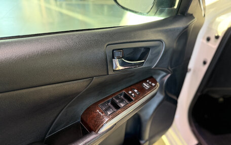 Toyota Camry, 2017 год, 2 220 000 рублей, 4 фотография