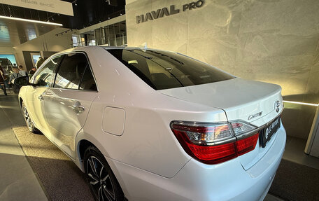 Toyota Camry, 2017 год, 2 220 000 рублей, 9 фотография