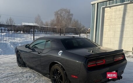 Dodge Challenger III рестайлинг 2, 2019 год, 4 000 000 рублей, 9 фотография