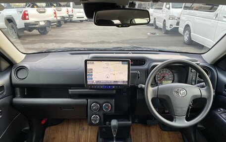 Toyota Probox I, 2022 год, 1 152 000 рублей, 13 фотография