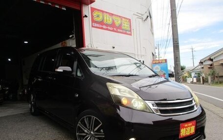 Toyota ISis I, 2012 год, 910 000 рублей, 2 фотография