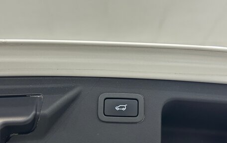 Land Rover Discovery Sport I рестайлинг, 2018 год, 2 490 000 рублей, 26 фотография