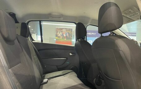 Renault Sandero II рестайлинг, 2018 год, 1 000 000 рублей, 12 фотография