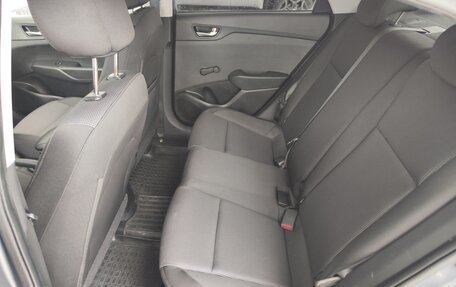 Hyundai Solaris II рестайлинг, 2017 год, 1 149 000 рублей, 10 фотография