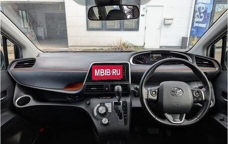 Toyota Sienta II, 2022 год, 1 310 000 рублей, 21 фотография