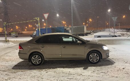 Volkswagen Polo VI (EU Market), 2017 год, 1 429 000 рублей, 2 фотография