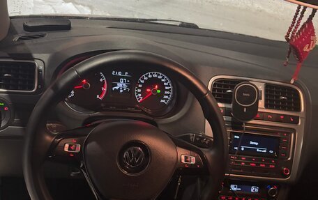 Volkswagen Polo VI (EU Market), 2017 год, 1 429 000 рублей, 8 фотография