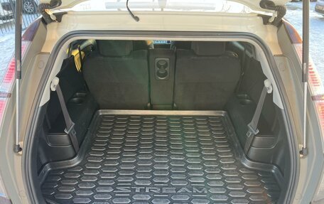 Honda Stream II, 2010 год, 1 499 999 рублей, 12 фотография