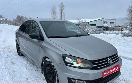 Volkswagen Polo VI (EU Market), 2017 год, 1 050 000 рублей, 1 фотография