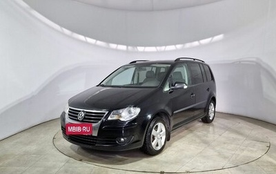 Volkswagen Touran III, 2007 год, 570 000 рублей, 1 фотография