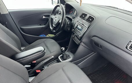 Volkswagen Polo VI (EU Market), 2017 год, 1 050 000 рублей, 7 фотография