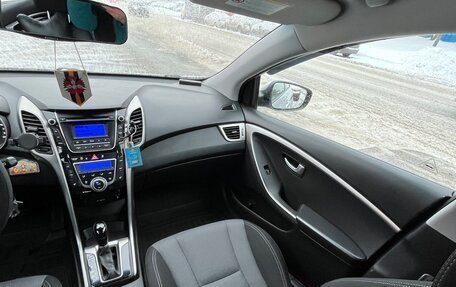 Hyundai i30 II рестайлинг, 2013 год, 1 050 000 рублей, 12 фотография