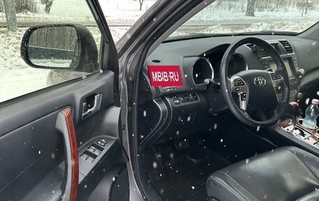 Toyota Highlander III, 2013 год, 3 650 000 рублей, 6 фотография