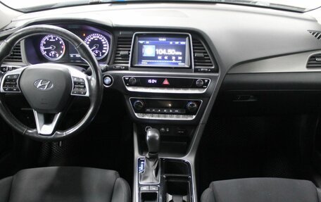 Hyundai Sonata VII, 2018 год, 2 150 000 рублей, 15 фотография