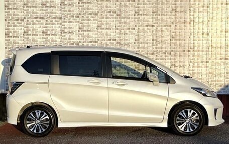Honda Freed I, 2014 год, 810 000 рублей, 4 фотография