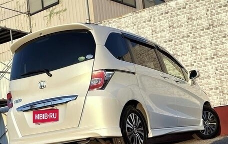 Honda Freed I, 2014 год, 810 000 рублей, 3 фотография
