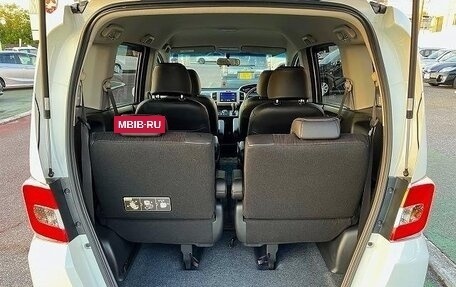 Honda Freed I, 2014 год, 810 000 рублей, 25 фотография