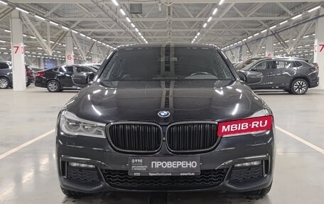 BMW 7 серия, 2018 год, 4 320 000 рублей, 2 фотография