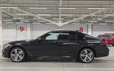 BMW 7 серия, 2018 год, 4 320 000 рублей, 8 фотография