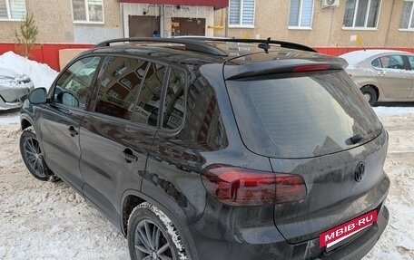 Volkswagen Tiguan I, 2015 год, 1 700 000 рублей, 4 фотография