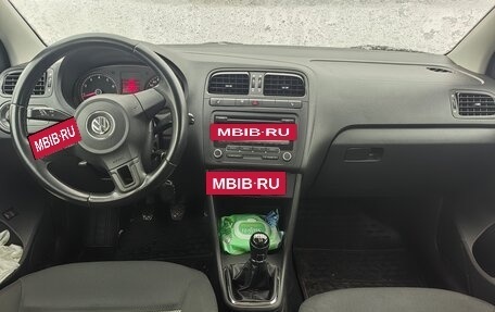 Volkswagen Polo VI (EU Market), 2011 год, 725 000 рублей, 13 фотография