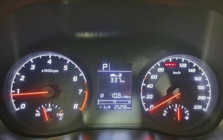 Hyundai Solaris II рестайлинг, 2021 год, 1 786 000 рублей, 13 фотография