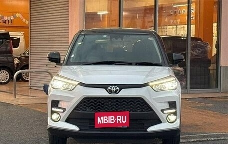 Toyota Raize I, 2023 год, 1 280 000 рублей, 2 фотография