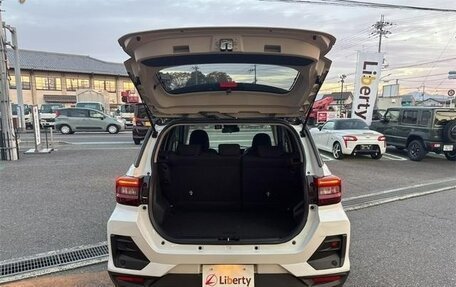 Toyota Raize I, 2023 год, 1 280 000 рублей, 7 фотография