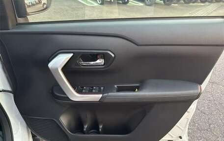 Toyota Raize I, 2023 год, 1 280 000 рублей, 34 фотография