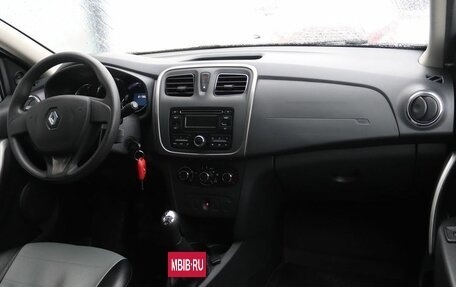 Renault Logan II, 2016 год, 610 000 рублей, 13 фотография