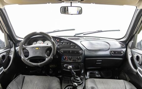 Chevrolet Niva I рестайлинг, 2006 год, 298 000 рублей, 14 фотография