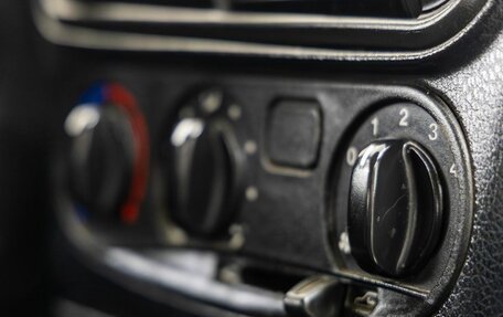 Chevrolet Niva I рестайлинг, 2006 год, 298 000 рублей, 23 фотография