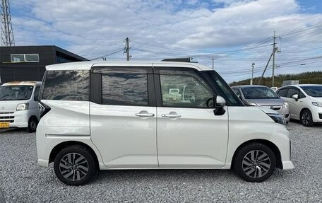 Toyota Roomy I, 2023 год, 928 000 рублей, 2 фотография