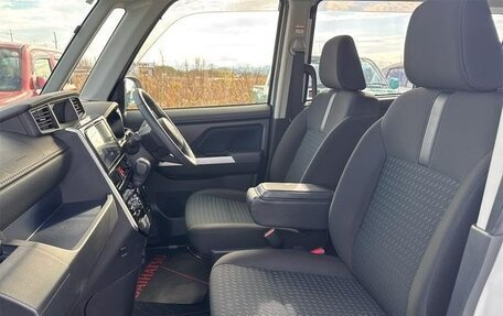 Toyota Roomy I, 2023 год, 928 000 рублей, 14 фотография