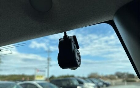 Toyota Roomy I, 2023 год, 928 000 рублей, 6 фотография