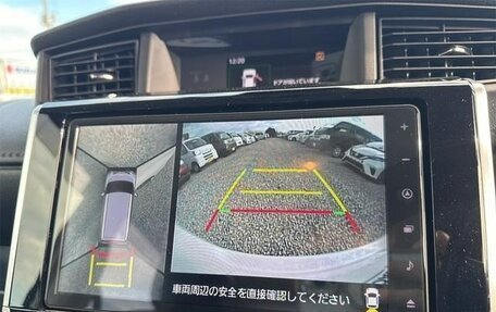 Toyota Roomy I, 2023 год, 928 000 рублей, 8 фотография