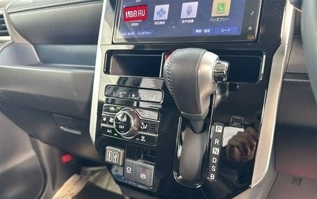 Toyota Roomy I, 2023 год, 928 000 рублей, 11 фотография