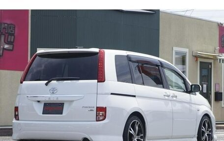 Toyota ISis I, 2010 год, 1 000 000 рублей, 5 фотография