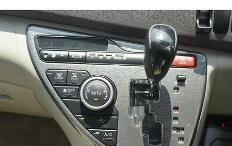 Toyota ISis I, 2010 год, 1 000 000 рублей, 19 фотография