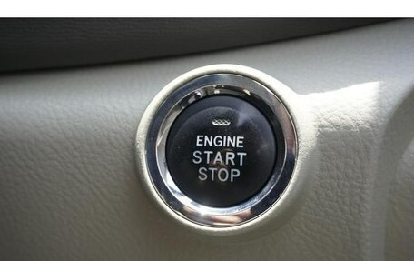 Toyota ISis I, 2010 год, 1 000 000 рублей, 17 фотография