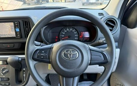 Toyota Passo III, 2023 год, 895 000 рублей, 4 фотография