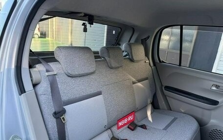 Toyota Passo III, 2023 год, 895 000 рублей, 11 фотография