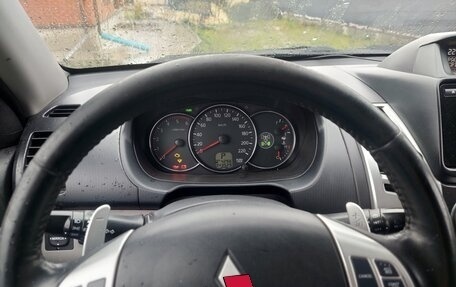 Mitsubishi Pajero Sport II рестайлинг, 2014 год, 1 650 000 рублей, 6 фотография