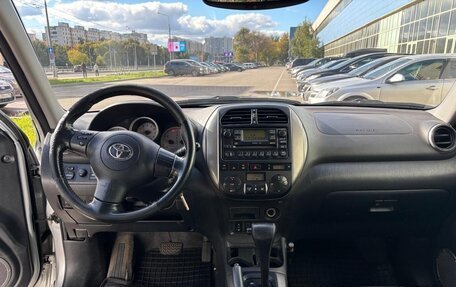 Toyota RAV4, 2004 год, 680 000 рублей, 7 фотография