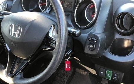 Honda Fit Shuttle I рестайлинг, 2011 год, 860 000 рублей, 25 фотография