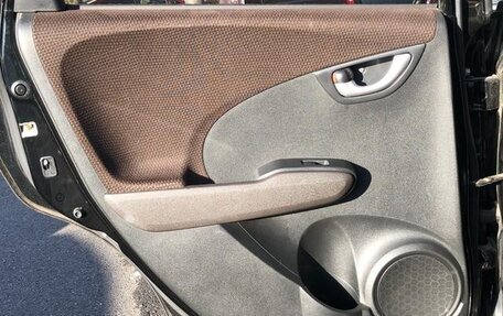 Honda Fit Shuttle I рестайлинг, 2011 год, 860 000 рублей, 31 фотография