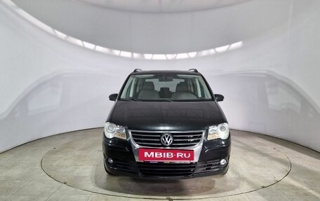 Volkswagen Touran III, 2007 год, 570 000 рублей, 2 фотография